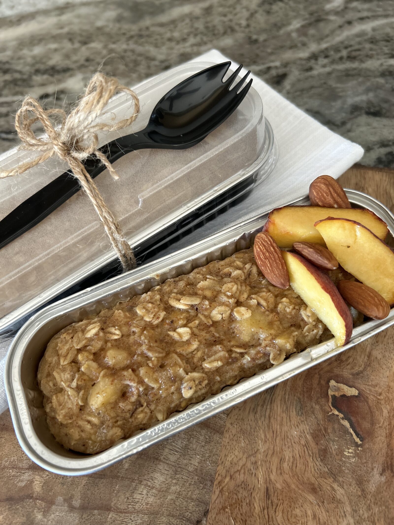 Peach Almond Baked Oatmeal