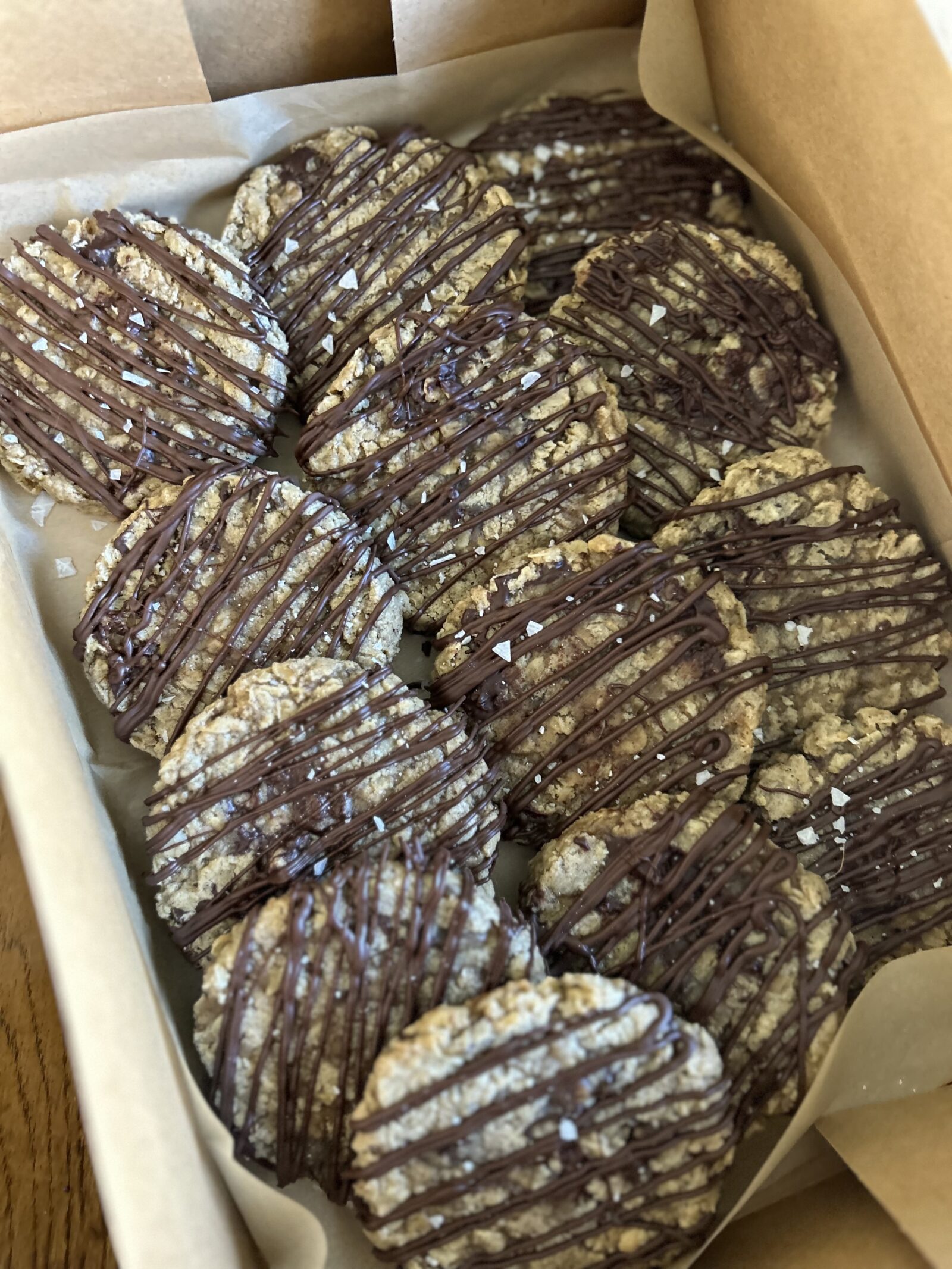 Brown Butter Oatmeal Cookies with Dark Chocolate - Image 2