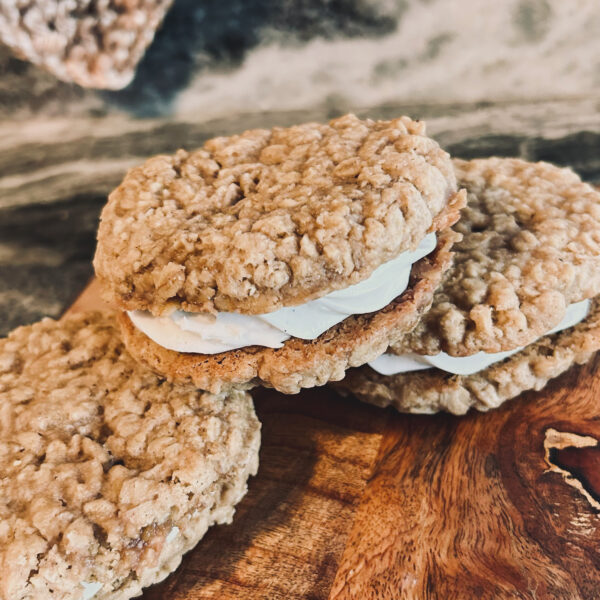 Brown Butter Oatmeal Cream Pie