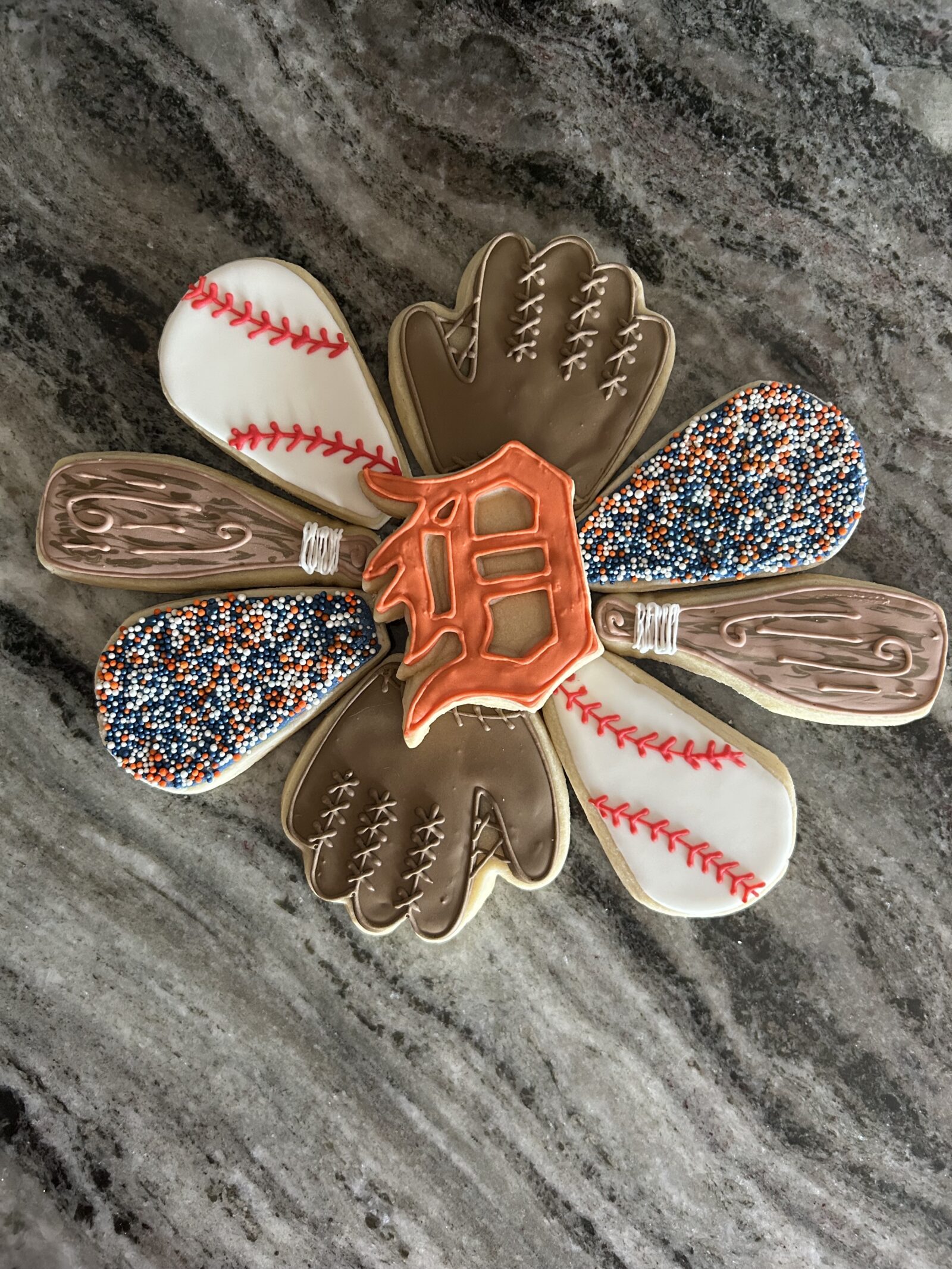 Detroit Tigers Sugar Cookie Platter - Image 2